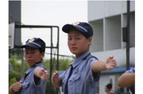 東莞保安公司如何培養(yǎng)職業(yè)責(zé)任感呢？